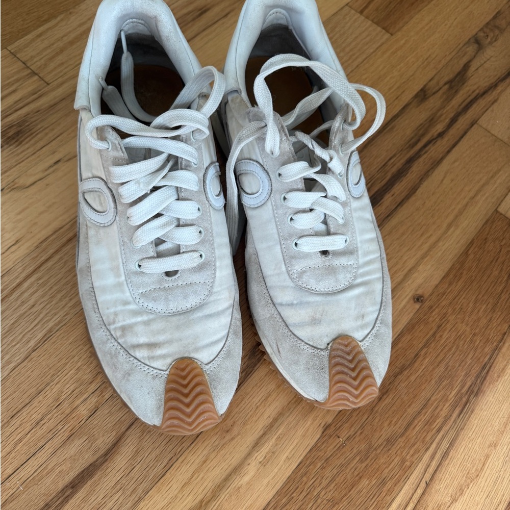 Loewe White and Tan Women's Sneakers